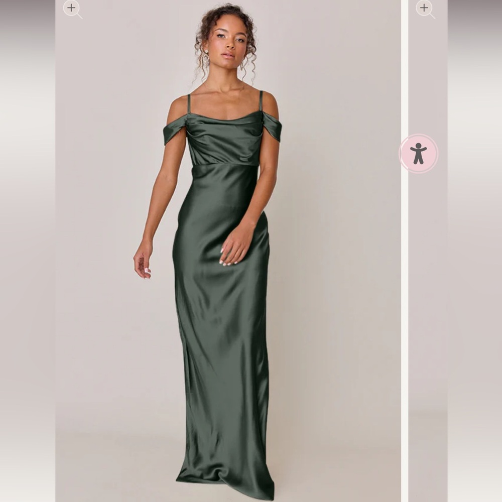 Elegant Green Off-Shoulder Dress